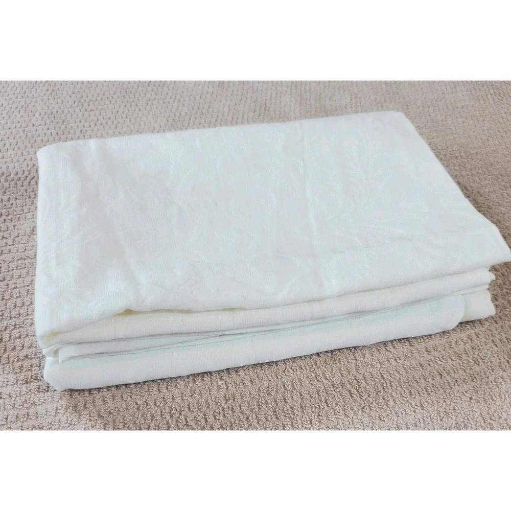 Nicole Miller Home‎ 2 Standard Pillowcase White With White Florals 100% Cotton